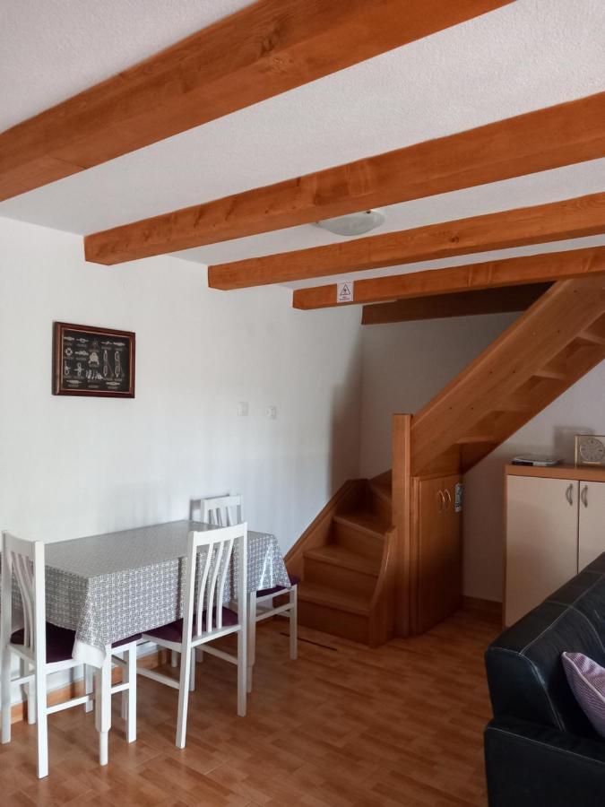 Holiday Home Loznati Cres Bagian luar foto