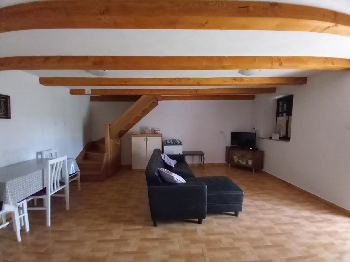 Holiday Home Loznati Cres Bagian luar foto