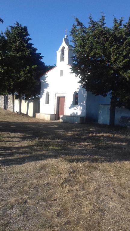 Holiday Home Loznati Cres Bagian luar foto